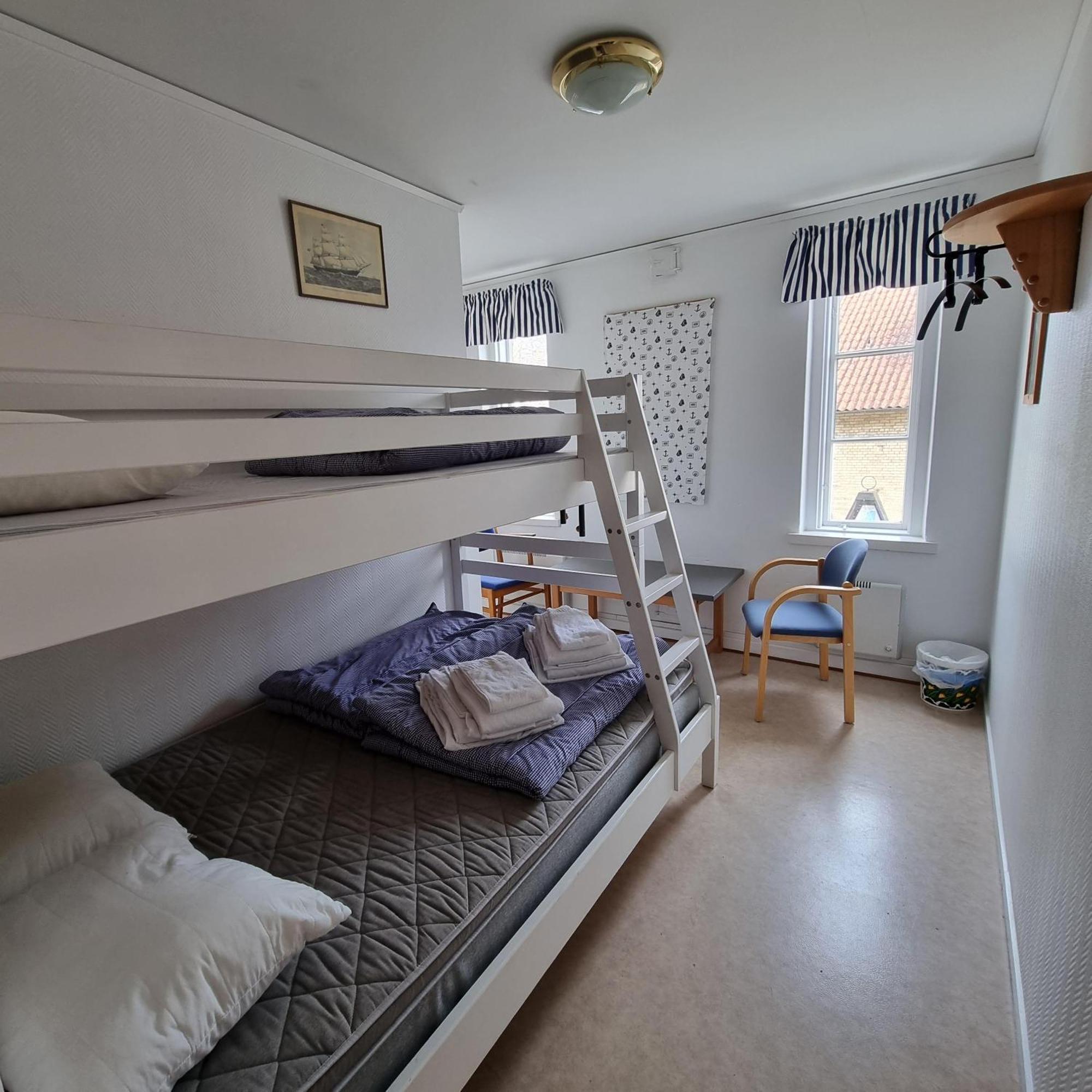 Ahus B&B Och Vandrarhem Ruang foto