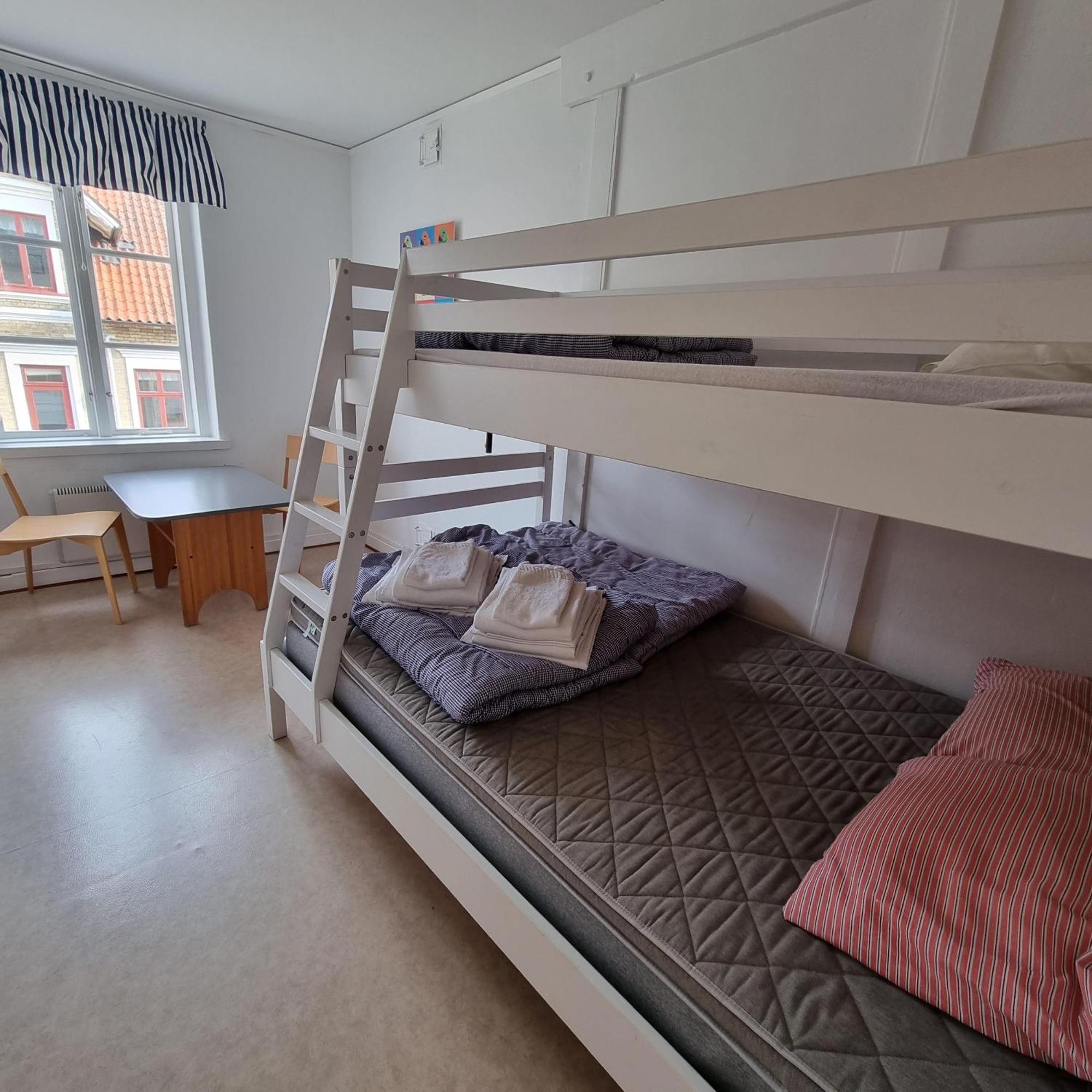 Ahus B&B Och Vandrarhem Ruang foto